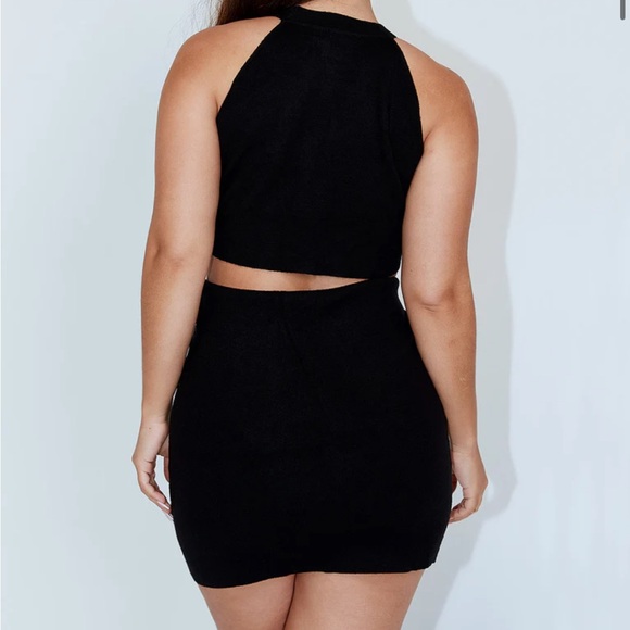 Dress - Picture 2 of 3